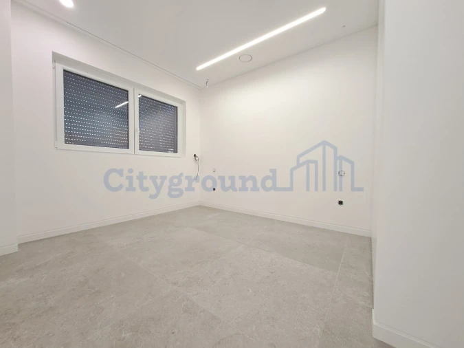 Moradia T4 para Venda em Ferrel Foto 12