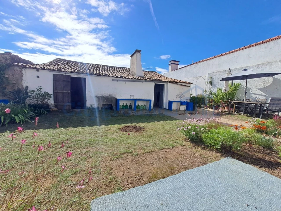 Moradia T1 para Venda em Santa Maria, São Pedro e Sobral da Lagoa Foto 11