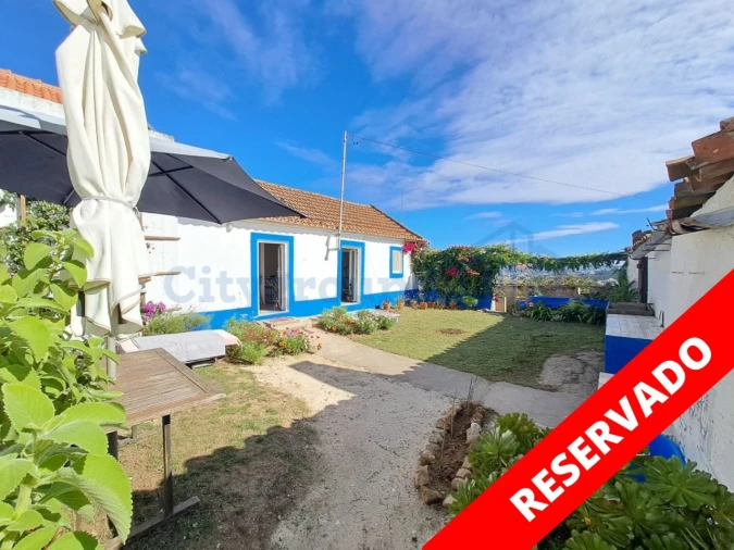 Moradia T1 para Venda em Santa Maria, São Pedro e Sobral da Lagoa Foto 1