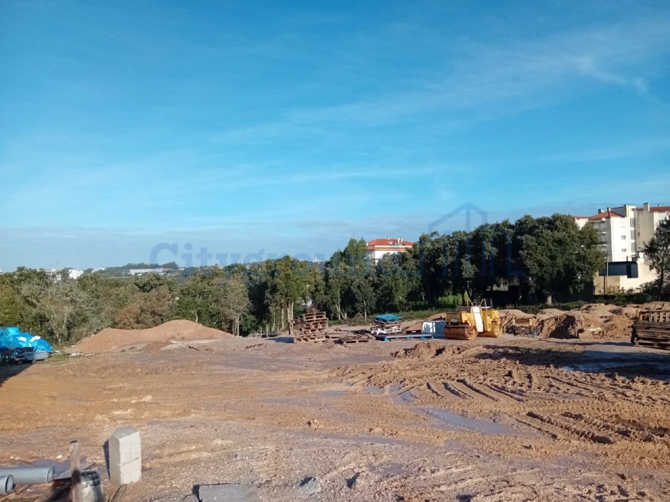 Apartamento T1 para Venda em Leiria, Pousos, Barreira e Cortes Foto 9