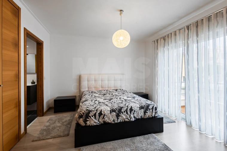 Moradia T3 para Venda em Bombarral e Vale Covo Foto 9