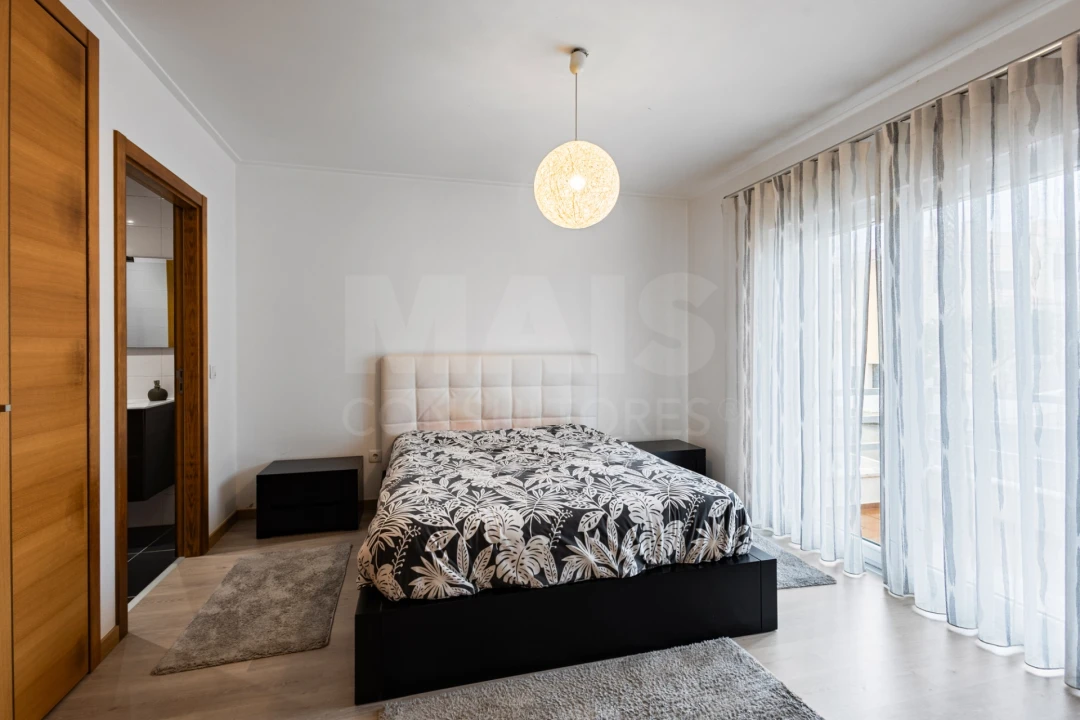 Moradia T3 para Venda em Bombarral e Vale Covo Foto 9