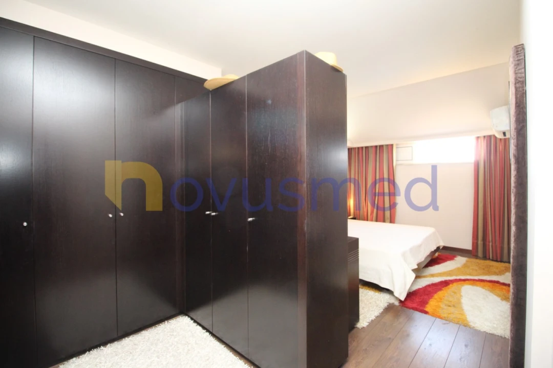 Apartamento T2 para Venda em Quarteira Foto 14