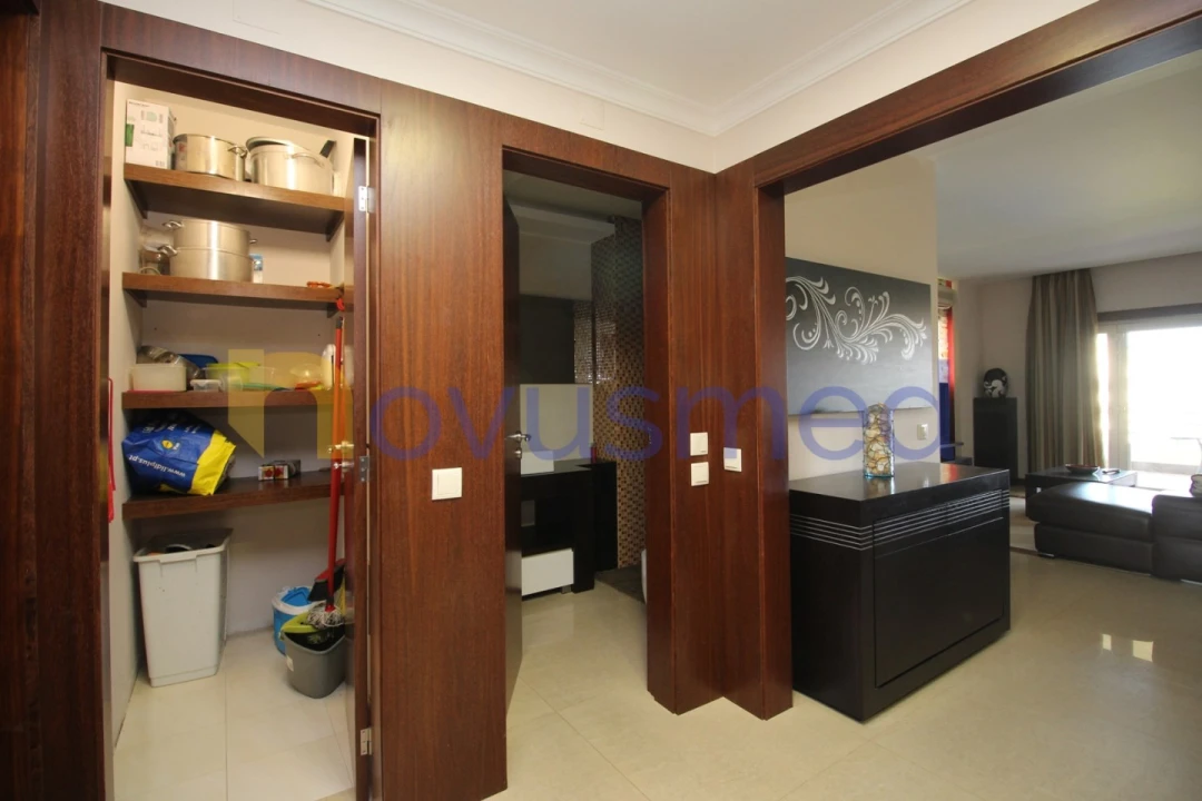Apartamento T2 para Venda em Quarteira Foto 27