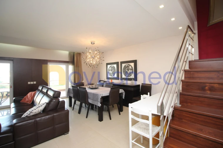 Apartamento T2 para Venda em Quarteira Foto 8
