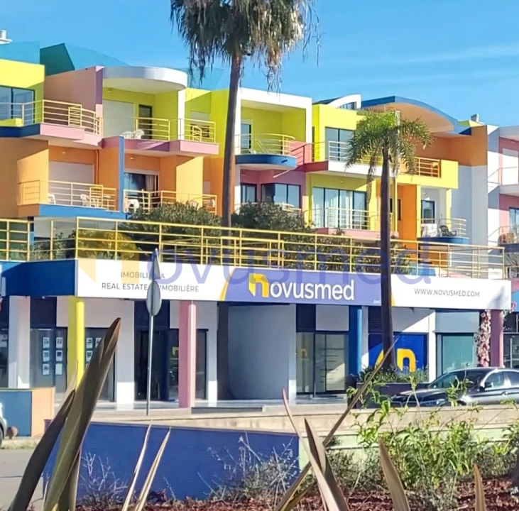 Apartamento T2 para Arrendamento férias em Albufeira e Olhos de Água Foto 28