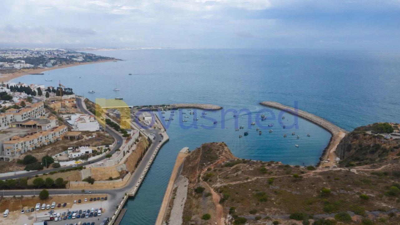 Terreno P/ Prédio para Venda em Albufeira e Olhos de Água Foto 16