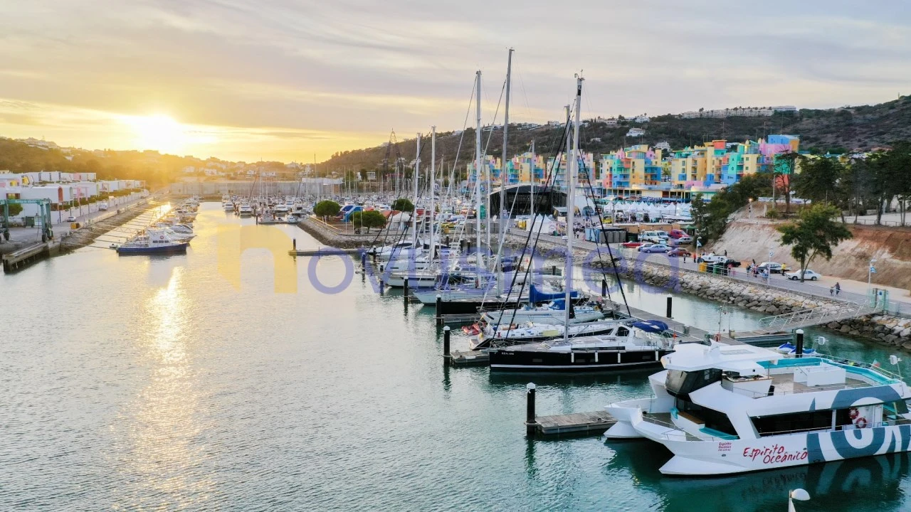 Terreno P/ Prédio para Venda em Albufeira e Olhos de Água Foto 20