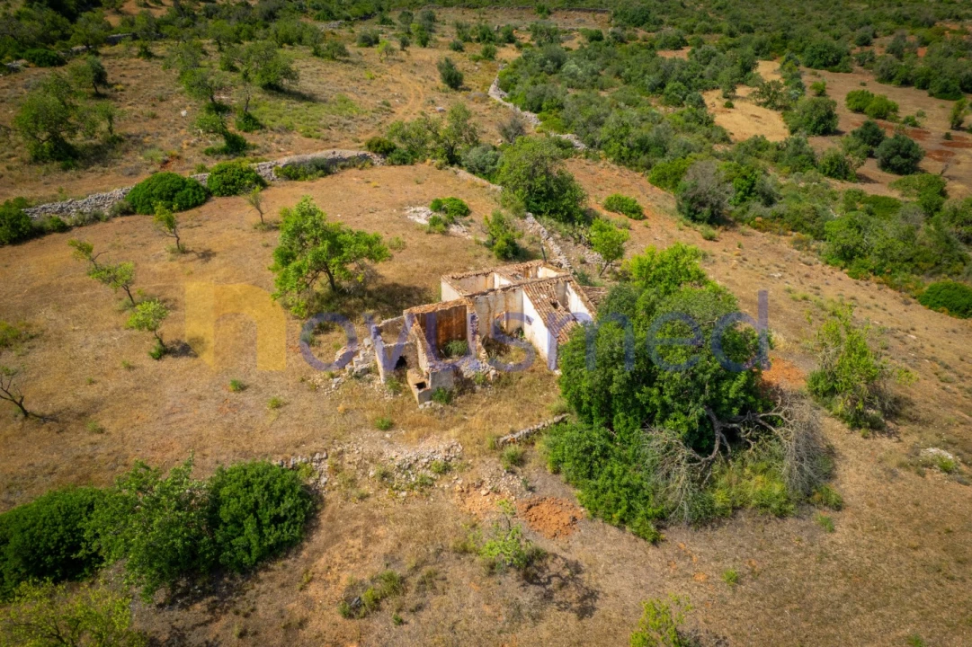 Quinta T1 para Venda em Ferreiras Foto 6