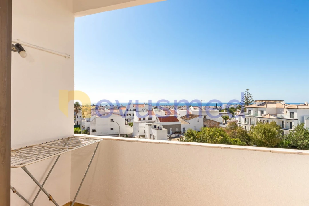 Apartamento T1 para Venda em Albufeira e Olhos de Água Foto 12