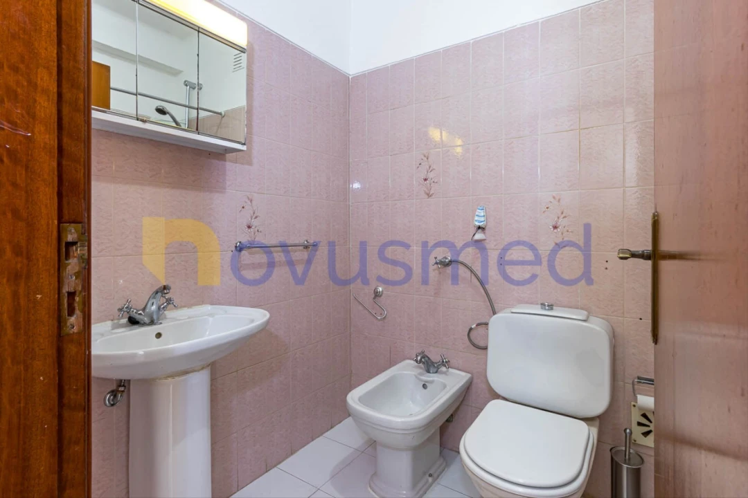 Apartamento T1 para Venda em Albufeira e Olhos de Água Foto 16