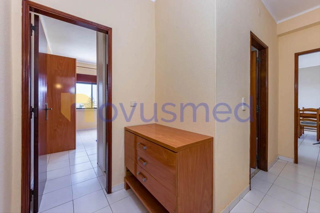 Apartamento T1 para Venda em Albufeira e Olhos de Água Foto 17