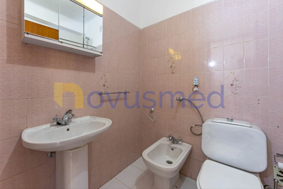 Apartamento T1 para Venda em Albufeira e Olhos de Água Foto 14