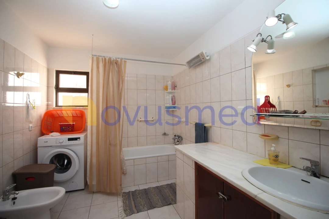 Moradia T2 para Venda em Albufeira e Olhos de Água Foto 19