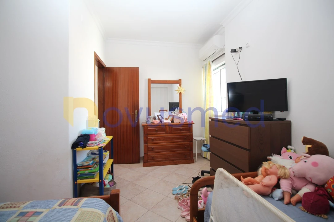 Moradia T2 para Venda em Albufeira e Olhos de Água Foto 28
