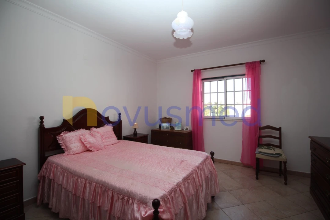 Moradia T2 para Venda em Albufeira e Olhos de Água Foto 32