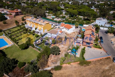 Moradia T2 para Venda em Albufeira e Olhos de Água