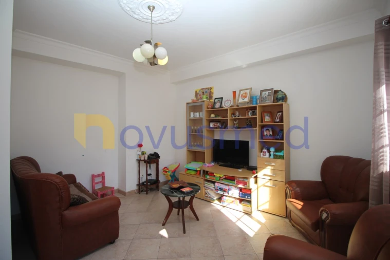 Moradia T2 para Venda em Albufeira e Olhos de Água Foto 15