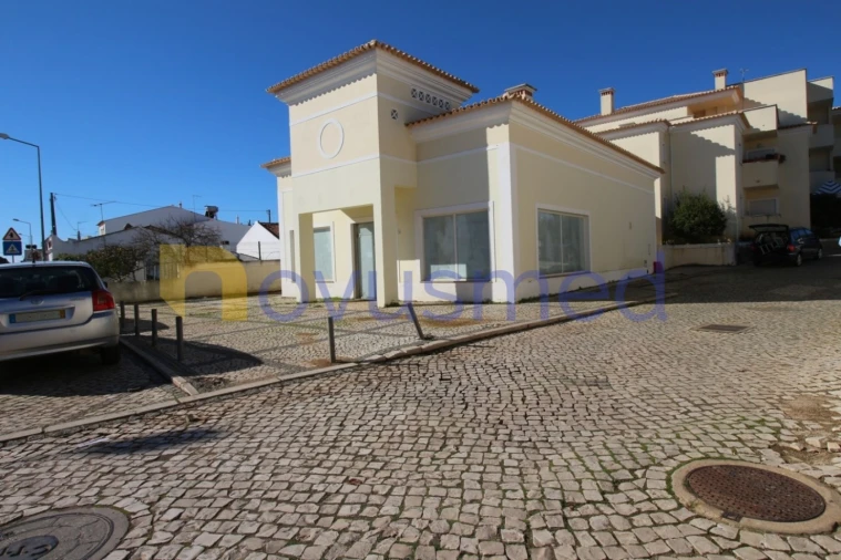 Loja para Venda em Ferreiras