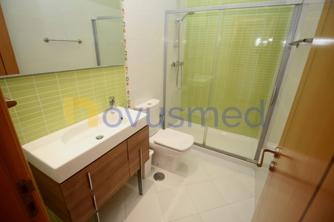 Moradia T4 para Venda em Albufeira e Olhos de Água Foto 24