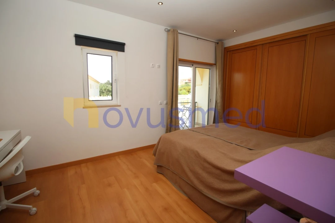 Moradia T4 para Venda em Albufeira e Olhos de Água Foto 32