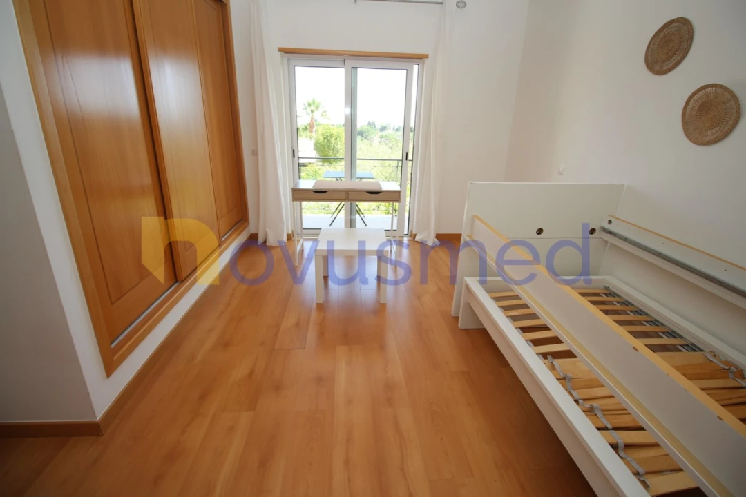 Moradia T4 para Venda em Albufeira e Olhos de Água Foto 38