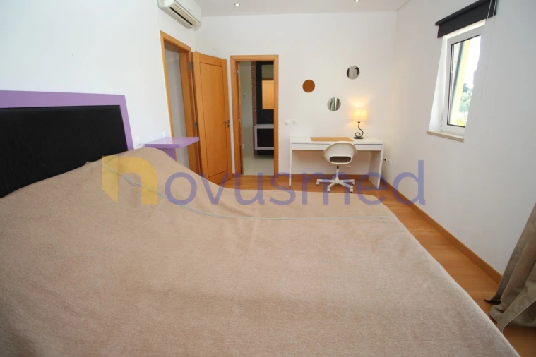 Moradia T4 para Venda em Albufeira e Olhos de Água Foto 33