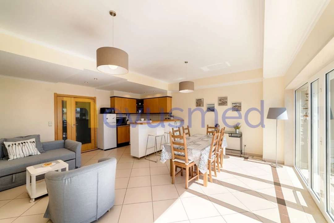 Apartamento T2 para Arrendamento férias em Albufeira e Olhos de Água Foto 7