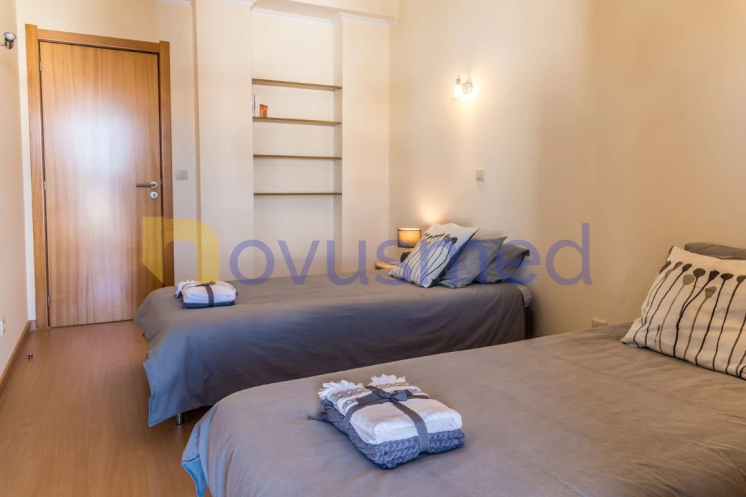 Apartamento T2 para Arrendamento férias em Albufeira e Olhos de Água Foto 15