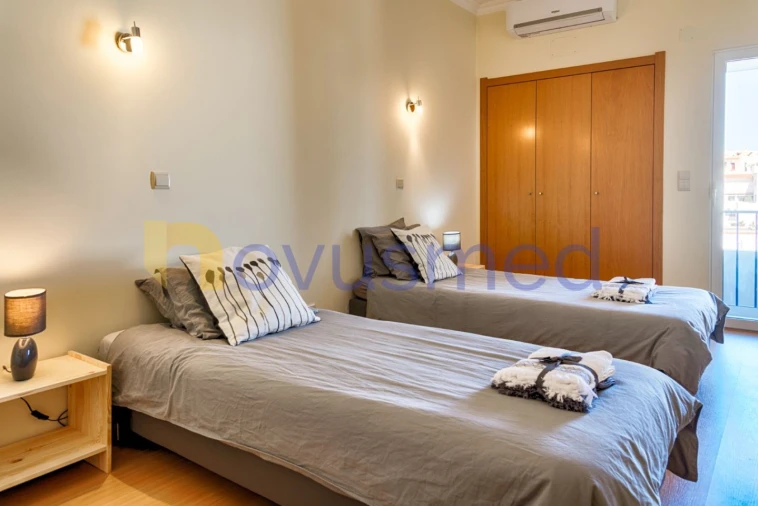 Apartamento T2 para Arrendamento férias em Albufeira e Olhos de Água Foto 14