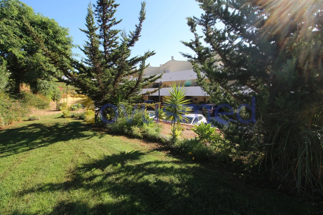 Apartamento T1 para Venda em Albufeira e Olhos de Água Foto 38