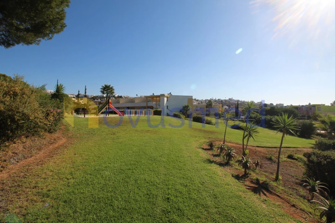 Apartamento T1 para Venda em Albufeira e Olhos de Água Foto 39