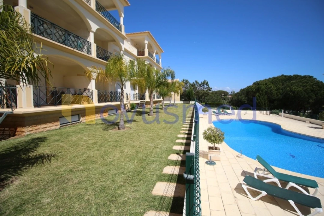 Apartamento T2 para Arrendamento férias em Albufeira e Olhos de Água Foto 1