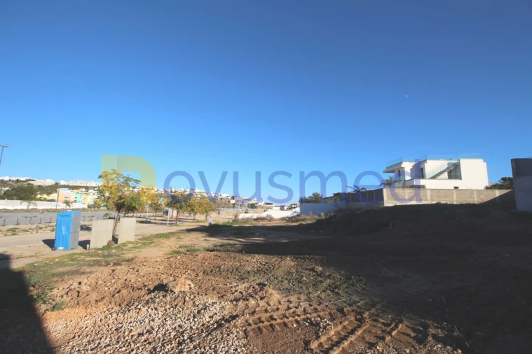 Terreno para Venda em Albufeira e Olhos de Água Foto 14