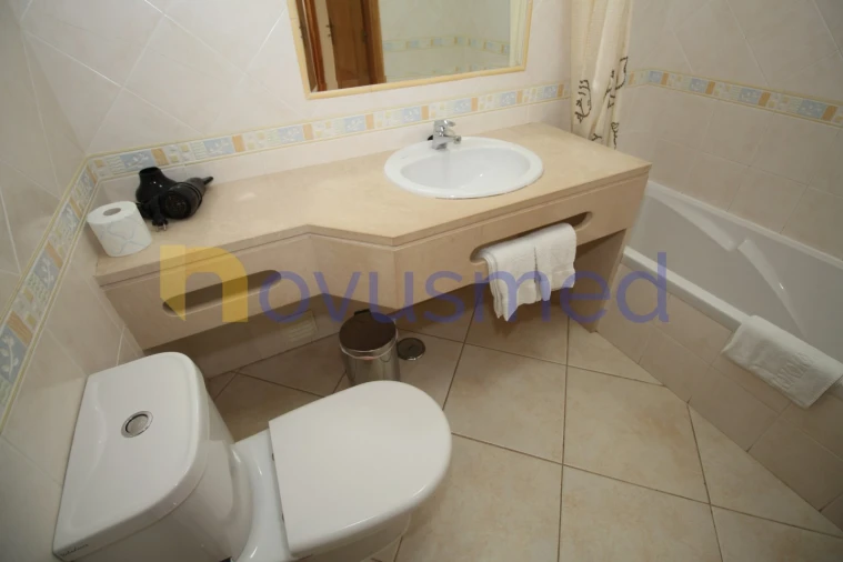 Apartamento T1 para Arrendamento férias em Albufeira e Olhos de Água Foto 17