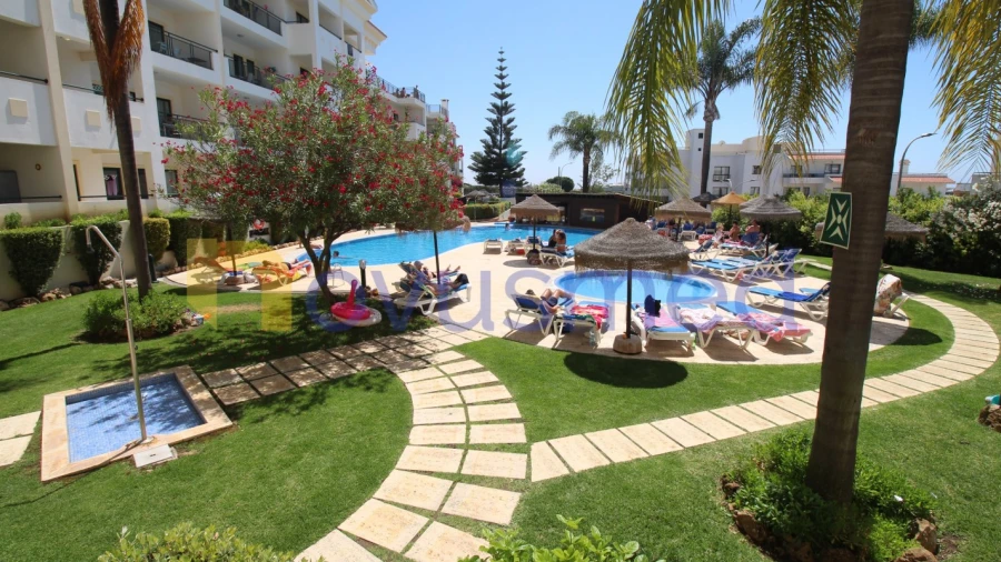 Apartamento T1 para Arrendamento férias em Albufeira e Olhos de Água