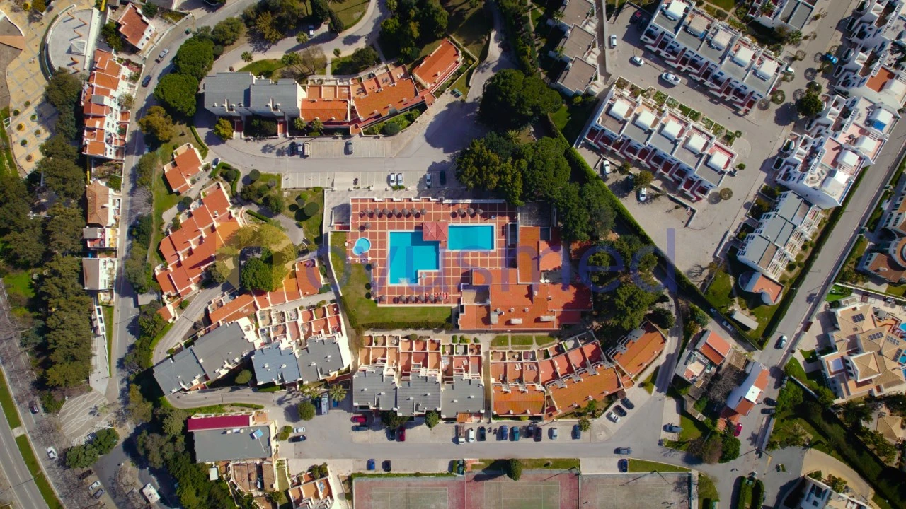 Apartamento para Venda em Albufeira e Olhos de Água Foto 18