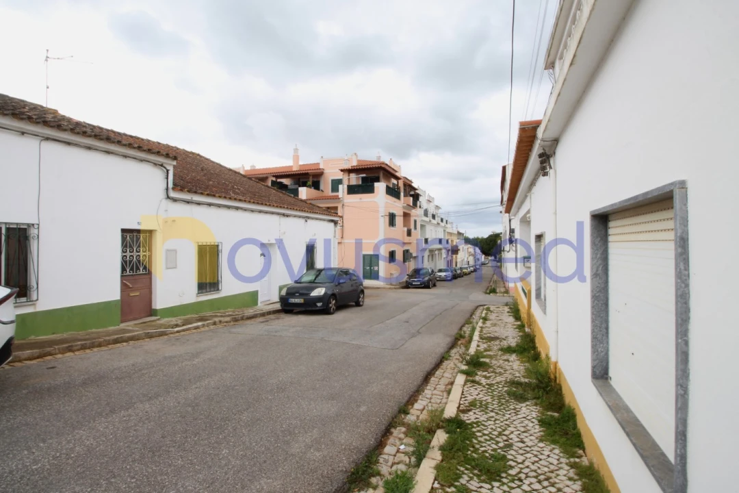 Apartamento T1 para Venda em Algoz e Tunes Foto 1