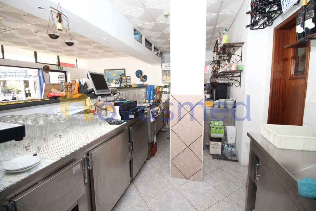 Loja para Venda em Albufeira e Olhos de Água Foto 21