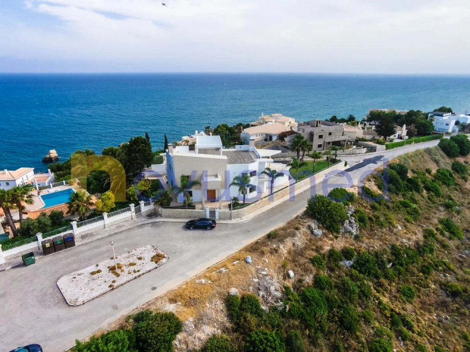 Moradia T5 para Venda em Albufeira e Olhos de Água Foto 5