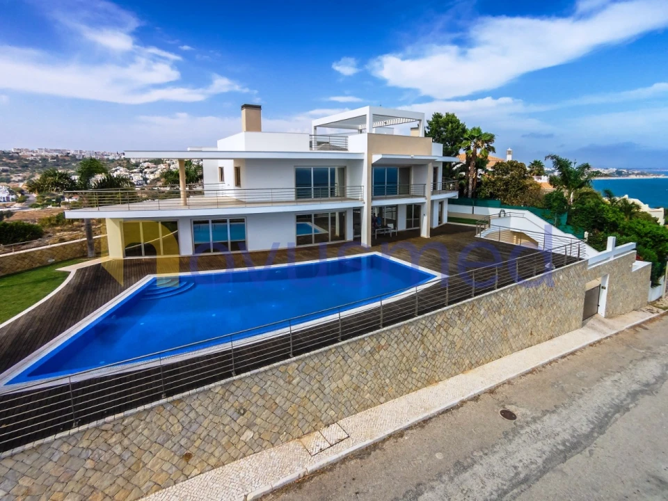 Moradia T5 para Venda em Albufeira e Olhos de Água Foto 4