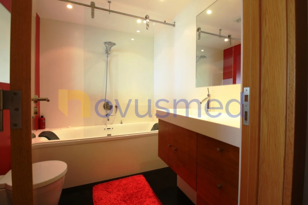 Moradia T5 para Venda em Albufeira e Olhos de Água Foto 26