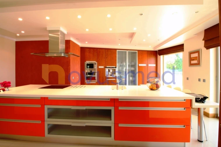 Moradia T5 para Venda em Albufeira e Olhos de Água Foto 15