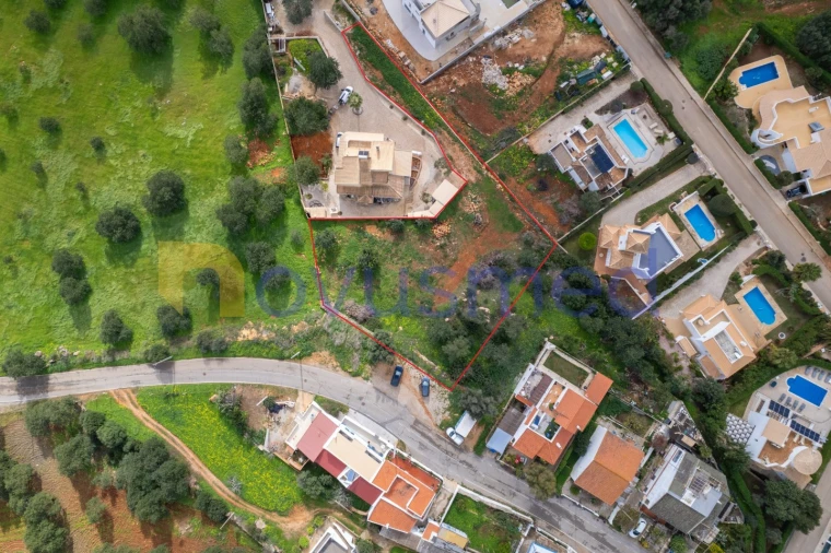 Terreno para Venda em Albufeira e Olhos de Água Foto 16