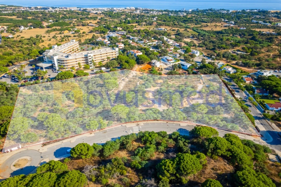 Terreno para Venda em Albufeira e Olhos de Água Foto 11