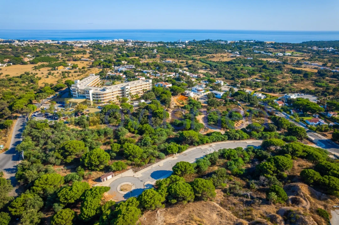 Terreno para Venda em Albufeira e Olhos de Água Foto 12