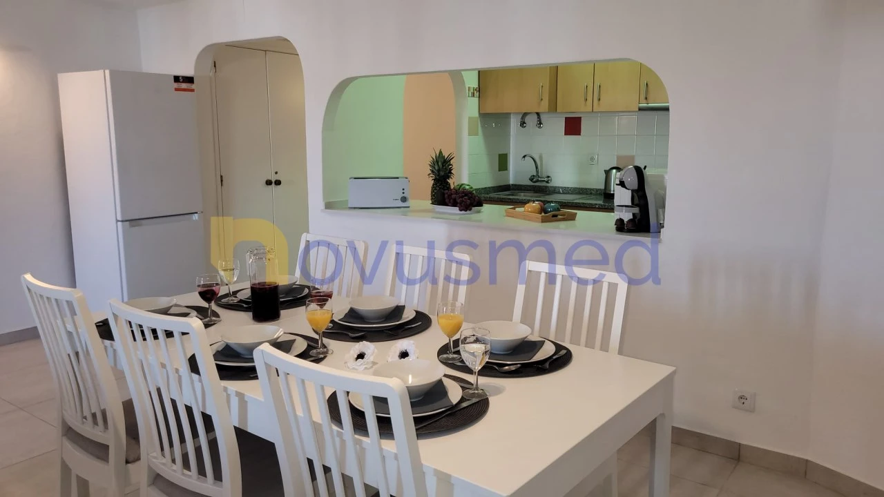 Apartamento T2 para Arrendamento em Albufeira e Olhos de Água Foto 8