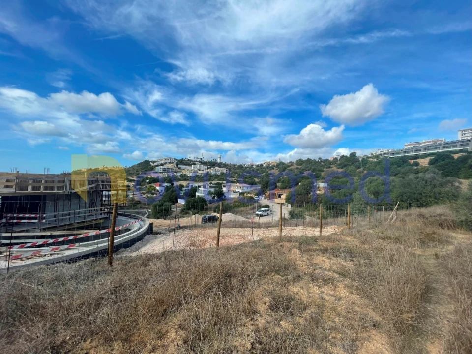 Terreno para Venda em Albufeira e Olhos de Água Foto 18