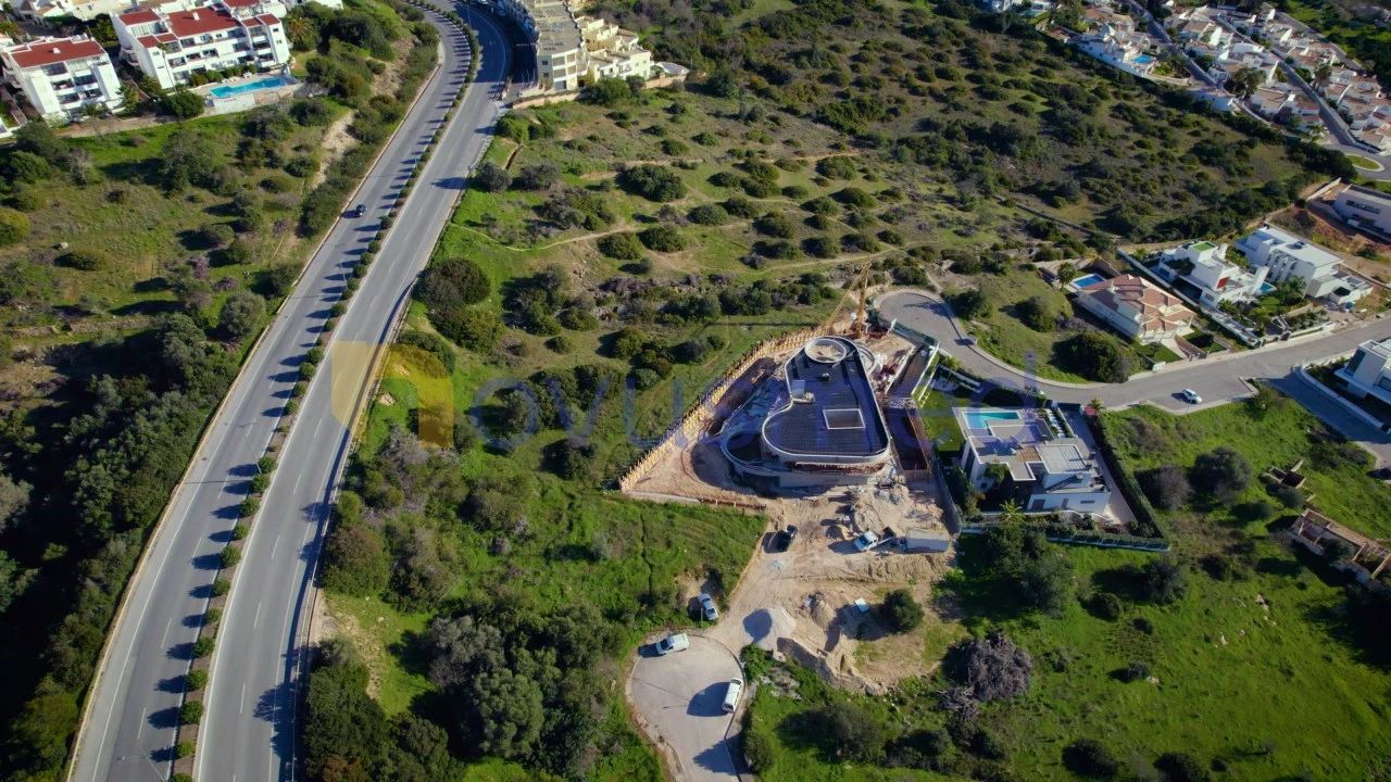 Terreno para Venda em Albufeira e Olhos de Água Foto 7