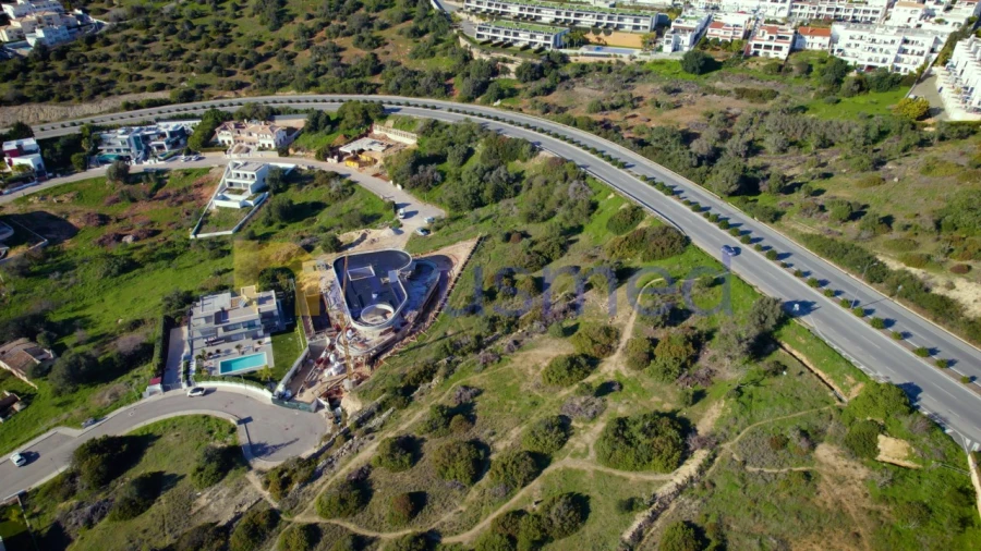 Terreno para Venda em Albufeira e Olhos de Água Foto 3